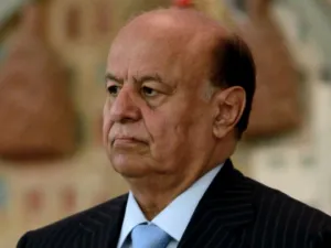 الرئيس اليمني: كل مبادرة تتجاوز المرجعيات الثلاث "مضيعة للوقت"
