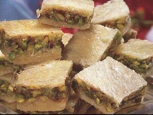 حلوى البلورية.