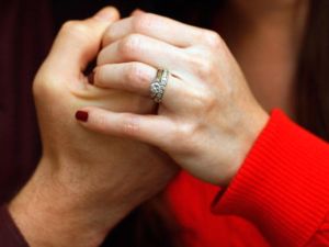 This Egyptian couple cited financial trouble as the main factor that led them down this path.