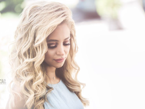 أجمل إطلالات الفنانة السورية الشابة "روزينا لاذقاني"