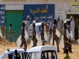 تشهد دولة جنوب السودان منذ أكثر من عامين قتالا مشحونا بنوازع عرقية 