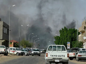 الغارة استهدفت سيارة نوع "هونداي سوناتا" عند وصولها منزلا بحي الشارب وسط أوباري بصاروخين