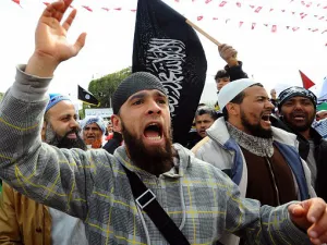  السبسي :  "نعم وهذا كان بطلب منا"