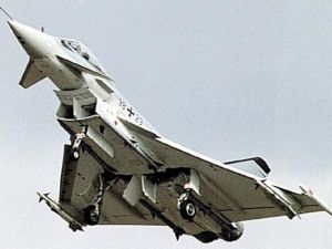 طائرة مقاتلة من طراز تايفون 