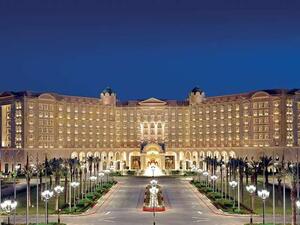 فندق “ريتز كارلتون” في الرياض