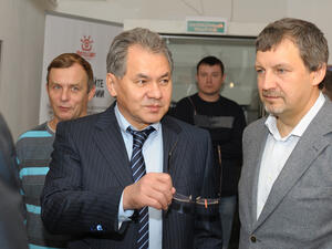 Russian Defense Minister Sergei Shoigu (Left). (Shutterstock)