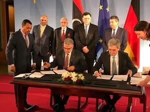 Siemens has signed contracts with the state-owned utility General Electricity Company of Libya (GECOL) to expand Libya’s power generation capacity. 