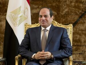 أوضحت الصفحة للحملة " أن هذه دعوة لمحاكمة السيسي بدلا من انتخابه"  