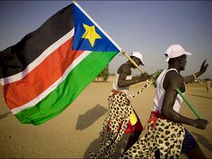 قُتل عشرات الآلاف في الحرب التي تدور في أغلبها على أسس عرقية