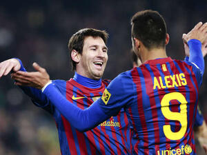 صورة أرشيفية لسانشيز وميسي