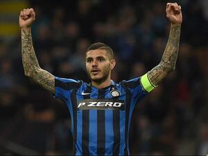 إيكاردي يحتفل بهدفه