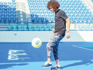 Omar challenges reigning MWTC champion Rafael Nadal to a rally on-court at this year’s tournament (Photo courtesy: Organizer)