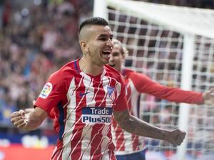 كوريا يحتفل بهدفه