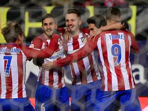 لاعبو أتلتيكو يحتفلون بالهدف