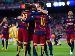 فوز ضخم لبرشلونة يستعيد إثره صدارة الليغا