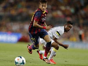 Neymar planned social media campaign against racism ahead of Alves' 'banana stunt'
