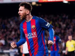ميسي يقود البارسا لفوز جديد