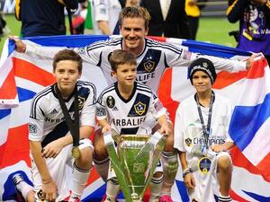 Wenger says Beckham has had 'positive' effect on young Arsenal players