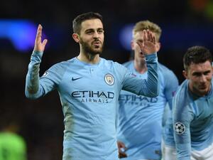 بيرناردو سيلفا يحتفل بهدفه