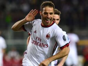 بونافينتورا يحتفل بهدفه