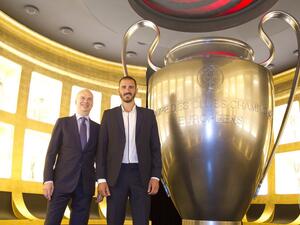 بونوتشي في مقر ميلان