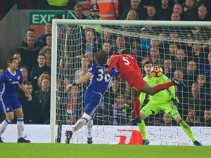 واينالدوم يسجل هدف التعادل لليفربول