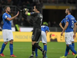 اعتزال مخضرمي المنتخب الإيطالي بعد الفشل في بلوغ المونديال