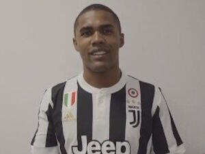 كوشتا بقميص يوفنتوس