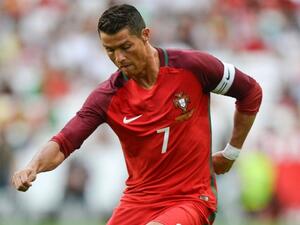 رونالدو يقود البرازيل لتحقيق فوز ضخم