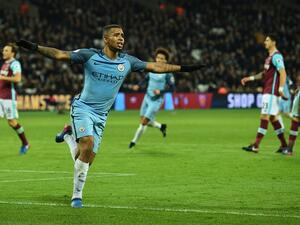 نجم سيتي جيسوس يقود الفريق للفوز