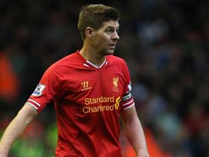 Gerrard urges Liverpool's owners to extend boss Rodgers' contract