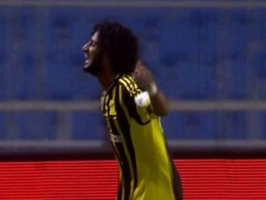 الغامدي يحتفل بهدفه