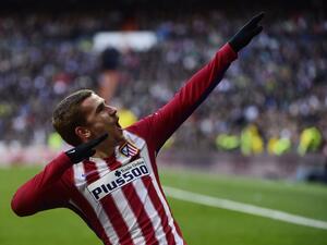 غريزمان يحتفل بهدفه