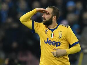 هيغواين يرد على جماهير نابولي التي ما زالت تعتبره خائناً برحيله إلى الغريم يوفنتوس