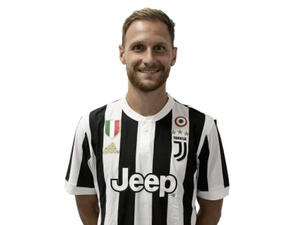 هوفيديس بقميص يوفنتوس