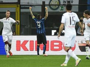 إيكاردي (وسط) يمنح إنتر فوزاً مهماً