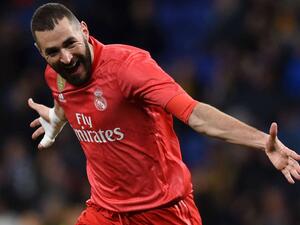 بنزيمة يسجل مرتين ويقود ريال مدريد للفوز