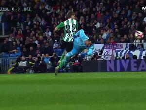 تدخل نافاس العنيف على براساناتش