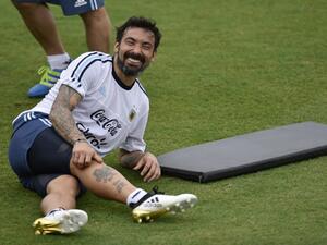 إيزيكييل لافيتزي الأعلى أجراً