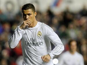 رونالدو يعود للتهديف