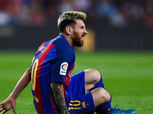 إصابة ميسي توتر العلاقة بين برشلونة والاتحاد الأرجنتيني لكرة القدم