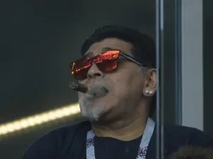دييغو مارادونا