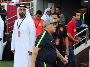 جشع محامي مارادونا يقف طريقاً في عودة الأسطورة لتدريب الفجيرة