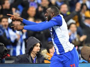 ماريغا يحتفل بهدفه