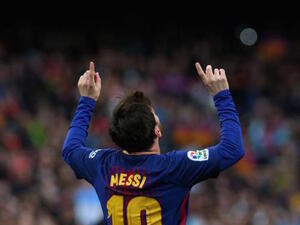 ميسي يقود برشلونة لتوسيع الفارق