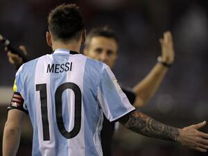 إيقاف ميسي المثير للجدل يشعل عالم كرة القدم