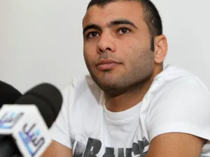 عماد متعب