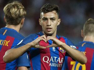 منير يحتفل بهدفه