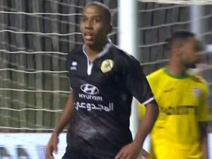 الخليج يتفوق على نجران