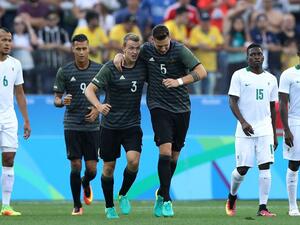 المانشافت يعبر إلى نهائي مسابقة كرة القدم